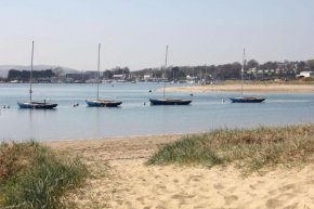 3 Harbour Strand, Bembridge